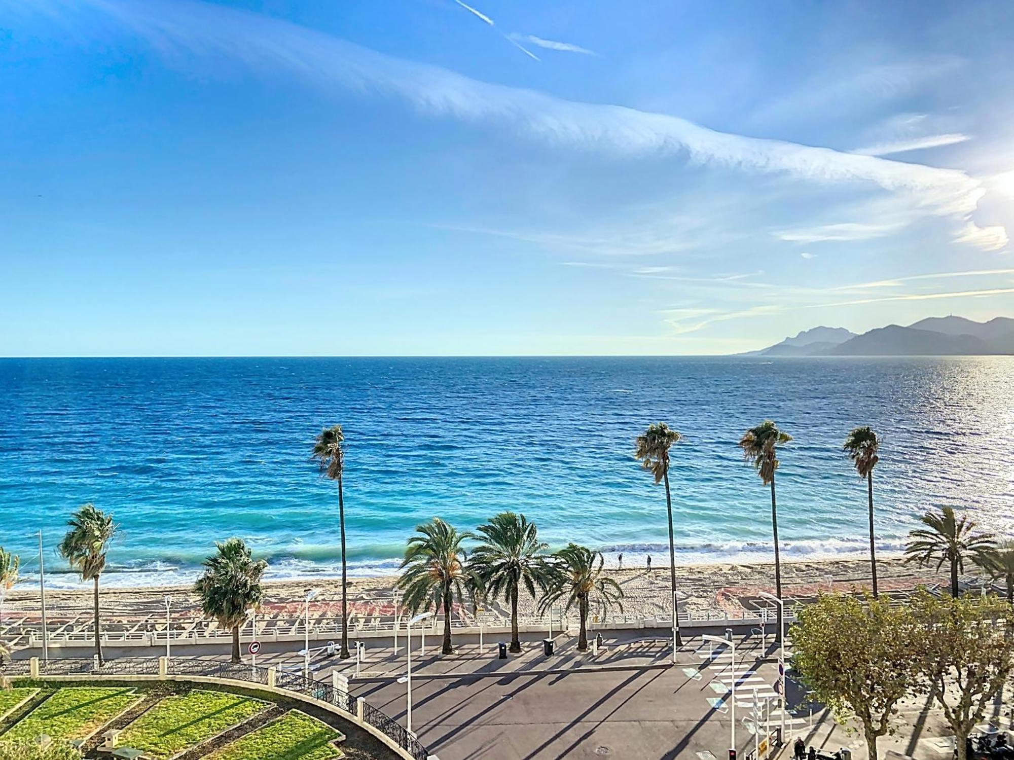 Emplacement & Vue Exceptionnels 120l Appartement